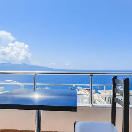 夏日之梦酒店 3*