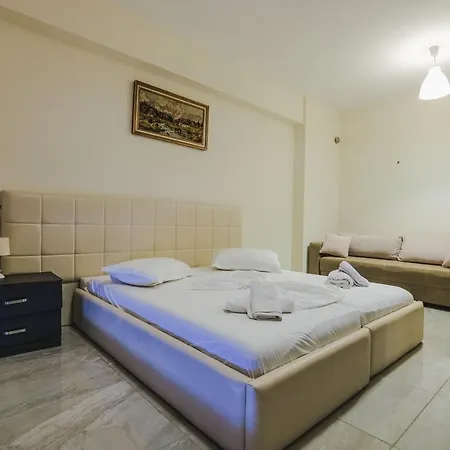 サマー ドリーム ホテル 3*