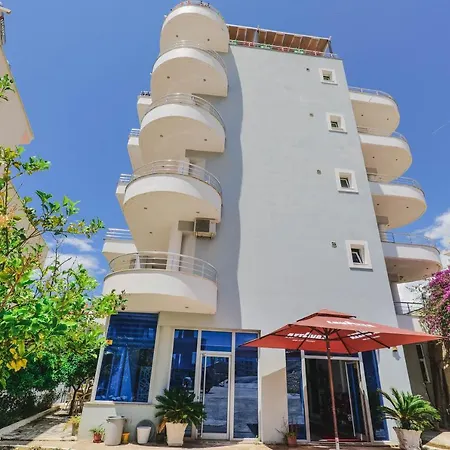 Summer Dream Hotel 3*