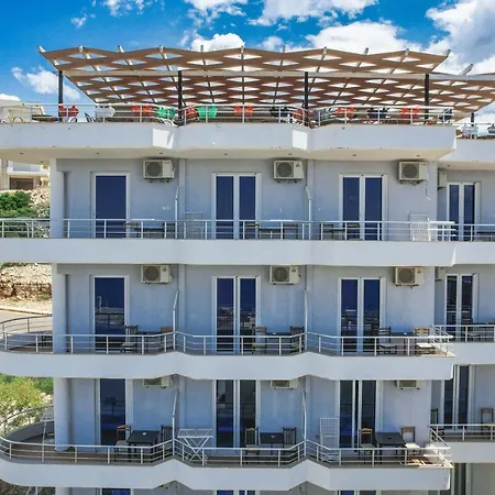 Summer Dream Hotel 3*